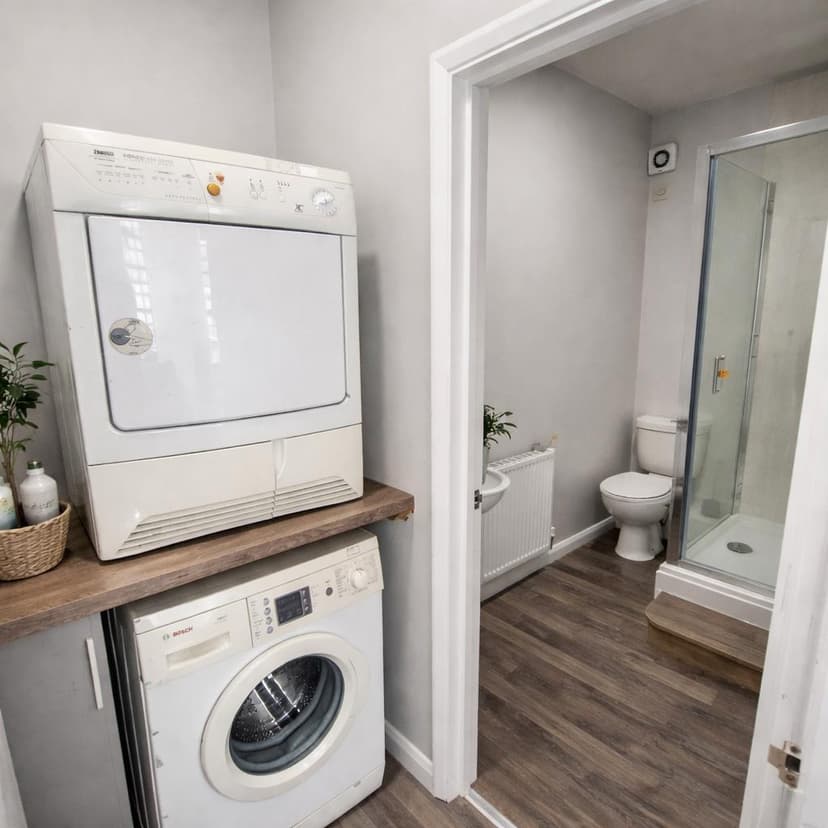 Flat 1 Bath Inn Robin Hood Street - Image 5