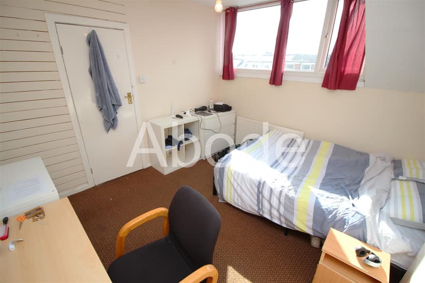 20 Royal Park Avenue - Image 11