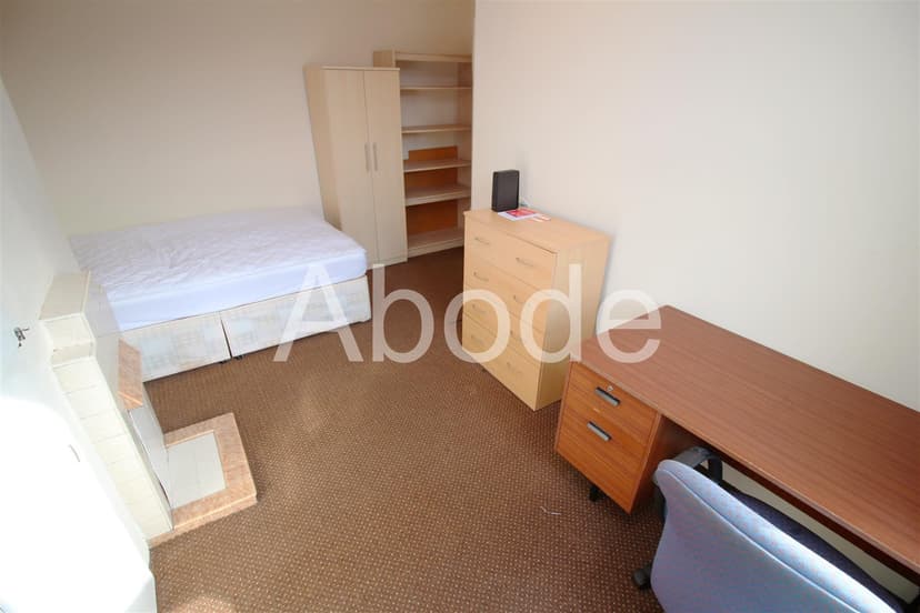 20 Royal Park Avenue - Image 5