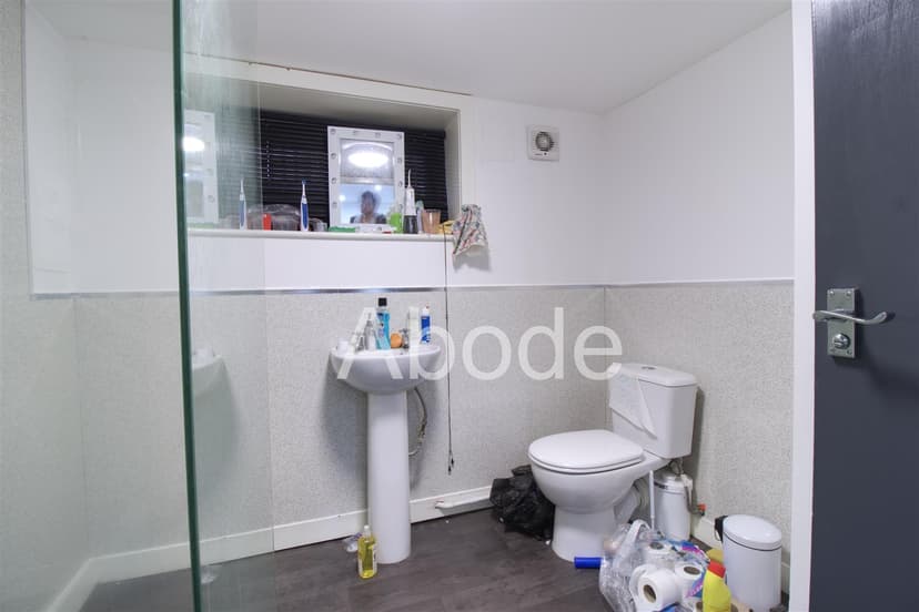 15 Richmond Avenue - Image 8