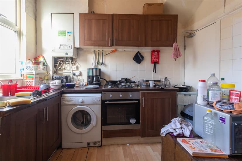 37 Brudenell Mount - Image 8