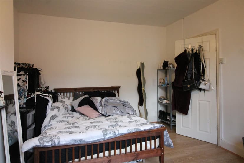 13 William Street - Image 6