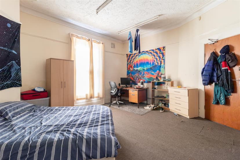 3 Hyde Park Terrace - Image 9