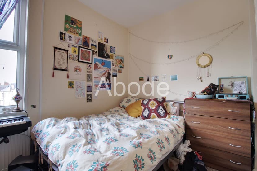 28 Royal Park Avenue - Image 4