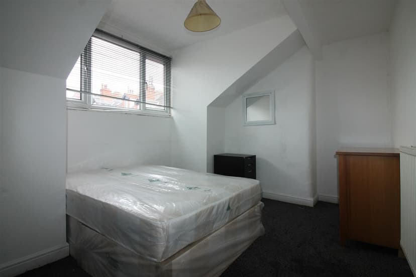 43a Brudenell Grove - Image 4