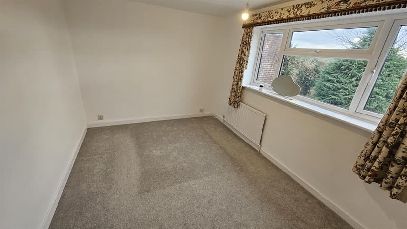 58 High Ash Avenue - Image 8