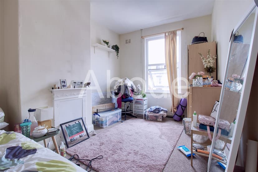 34 Royal Park Avenue - Image 4