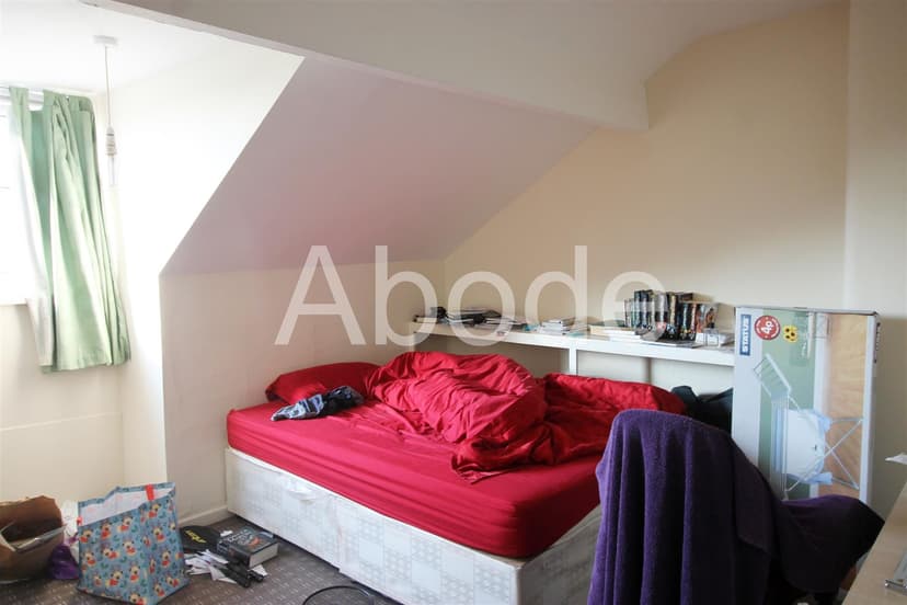 35 Autumn Place - Image 5