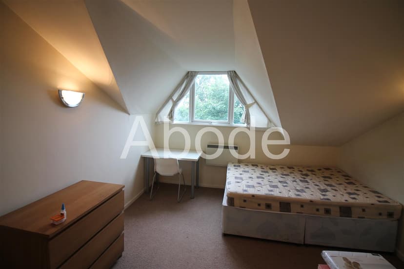 Apt 7 - 25 Moorland Avenue - Image 9