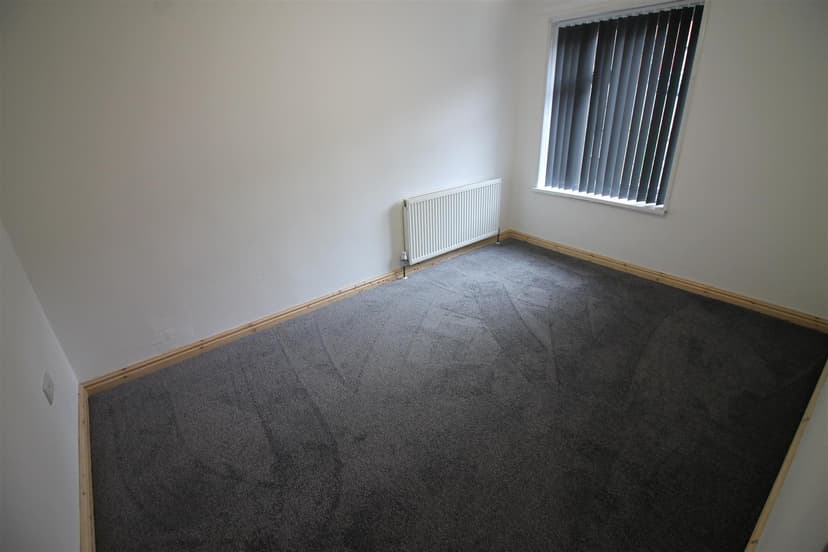 43 St. Johns Close - Image 4