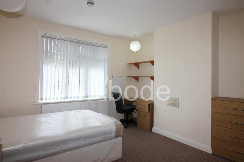 55 St Chads Drive - Image 9