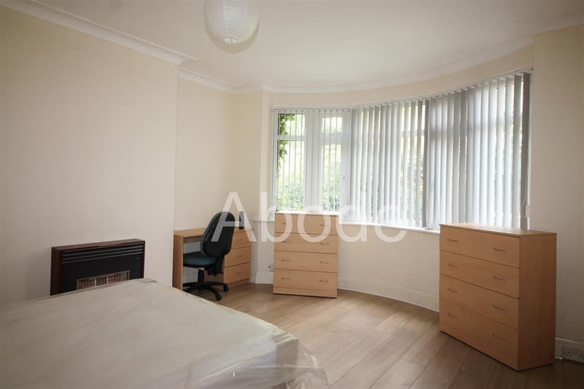 55 St Chads Drive - Image 7