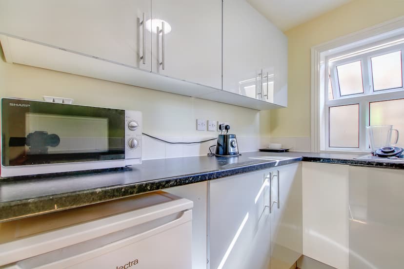 Room 2, Flat 2 5 Cank Street, City Centre, Leicester - Image 5