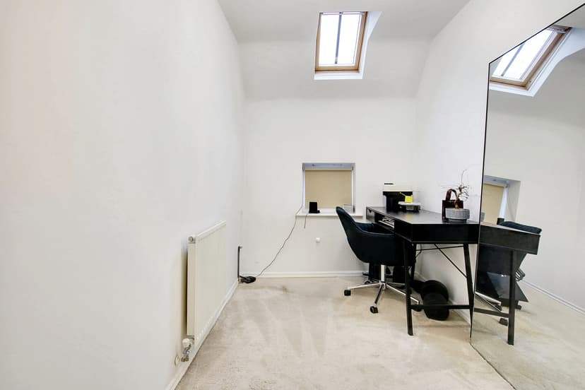 Apt 6, 1 Barradale Court, Leicester - Image 11