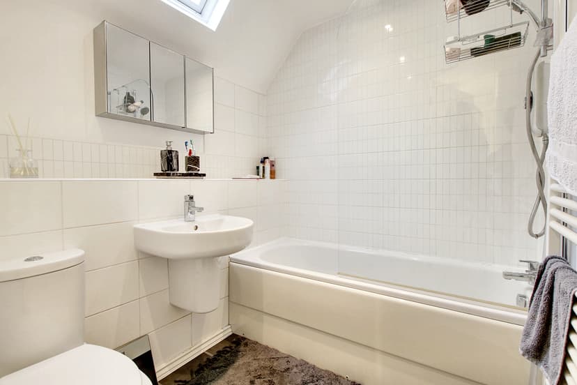 Apt 6, 1 Barradale Court, Leicester - Image 12