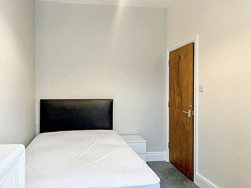 253 Welford Road, Leicester - Image 14