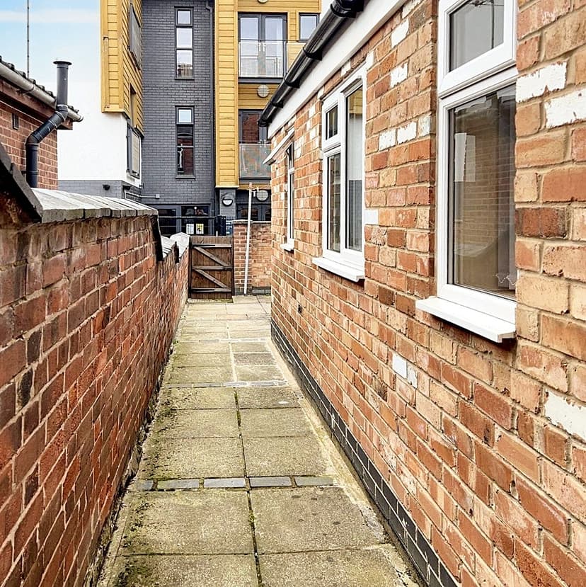 253 Welford Road, Leicester - Image 30