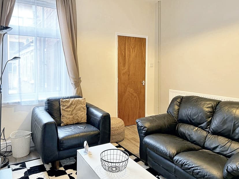 253 Welford Road, Leicester - Image 6