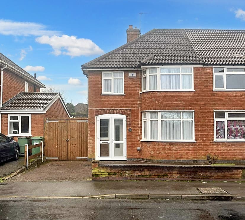30 Castleton Road, Wigston - Image 1