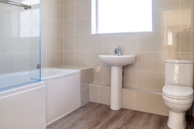 22 Homeway Road, Leicester - Image 12