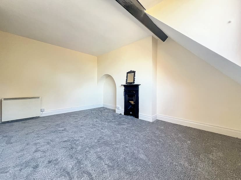 Flat 3, 9 Stoneygate Avenue, Leicester - Image 3