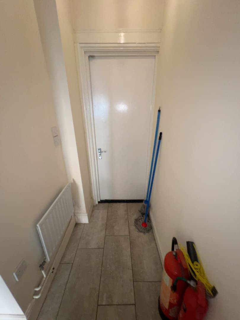 11 Millstone Lane, Leicester - Image 10