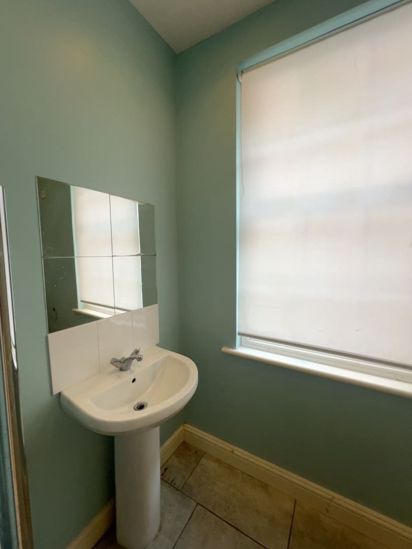 11 Millstone Lane, Leicester - Image 13