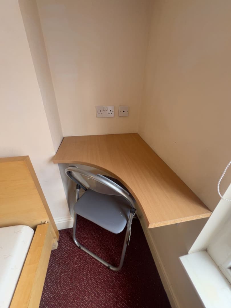 11 Millstone Lane, Leicester - Image 18