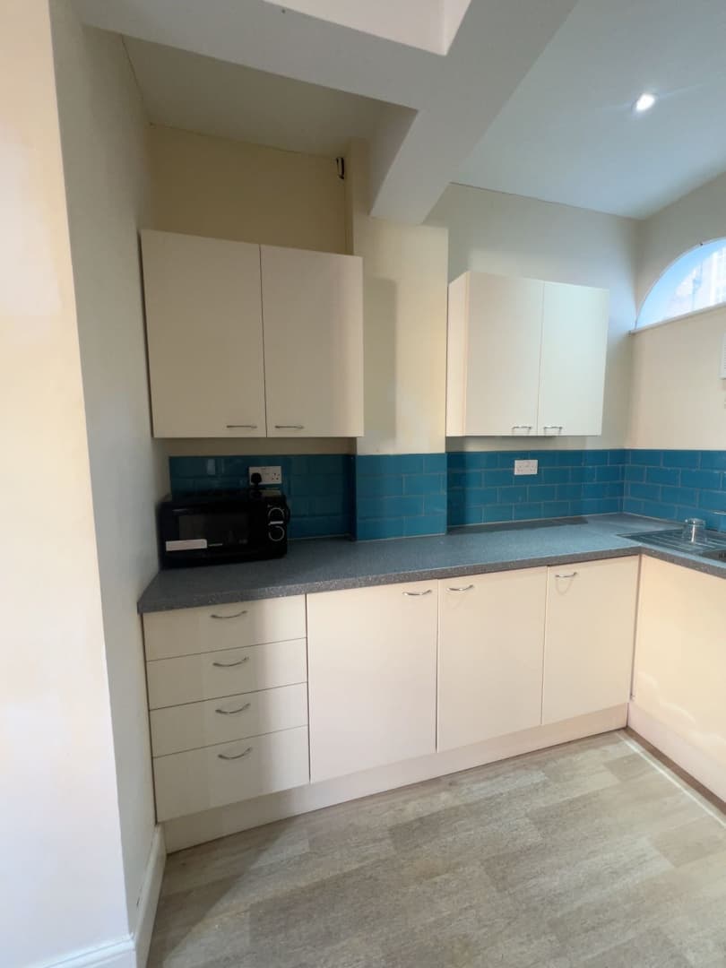 11 Millstone Lane, Leicester - Image 22