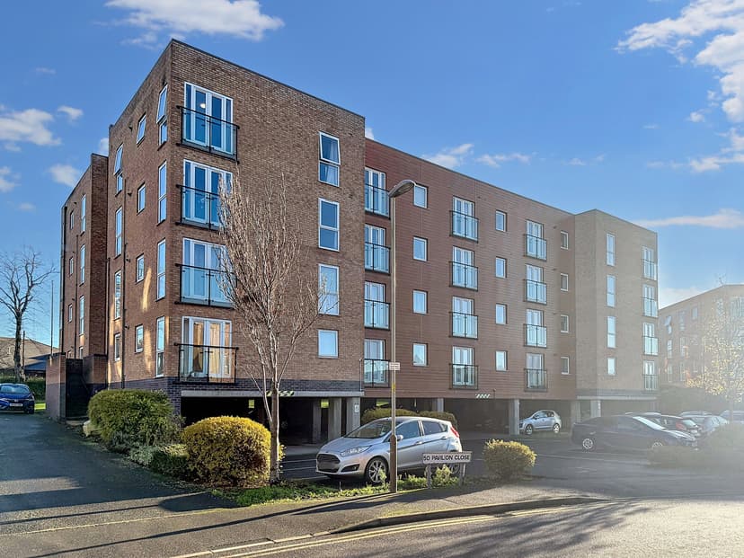 Flat 12, 50 Pavilion Close, Leicester - Image 1