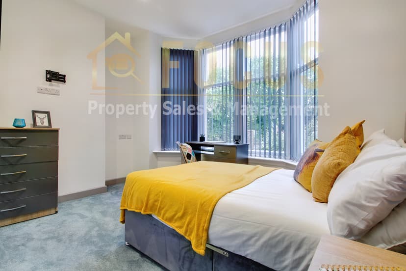 72 Stretton Road, Leicester - Image 1