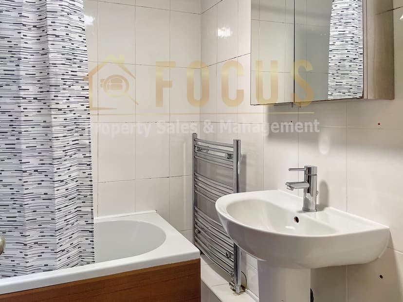 33 Lytton Road, Leicester - Image 11
