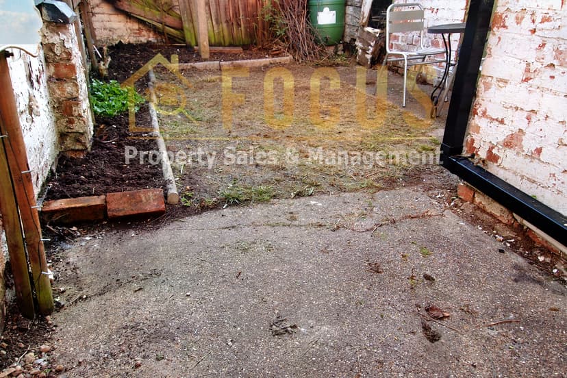 33 Lytton Road, Leicester - Image 18