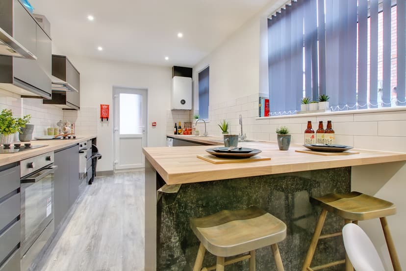 ROOM 3, 72 Stretton Road, Leicester - Image 7