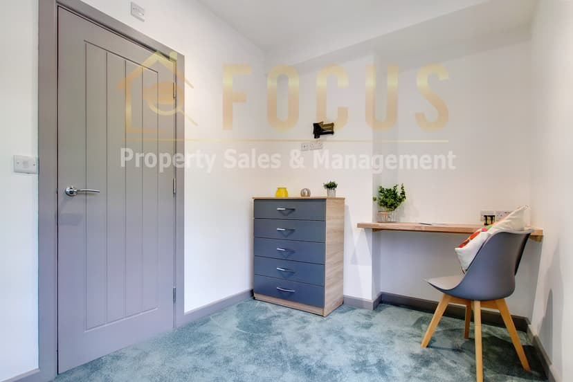 Room 5, 72 Stretton Road, Leicester - Image 5