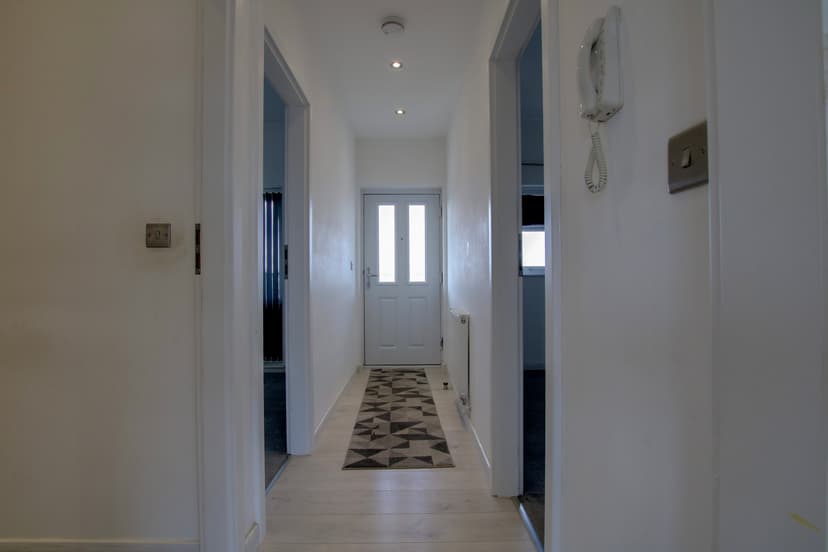 Apt 4, Tilton Apartments, 55 Coleman Road - Image 5
