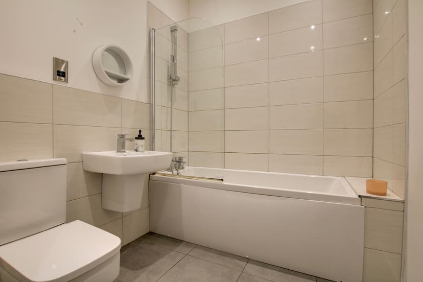 Apt 4, Tilton Apartments, 55 Coleman Road - Image 3