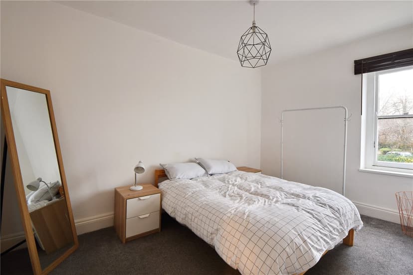 2A, Newbridge Road - Image 10