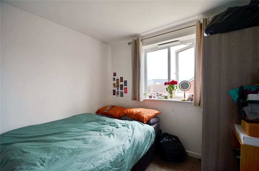 12, Slade Baker Way - Image 10