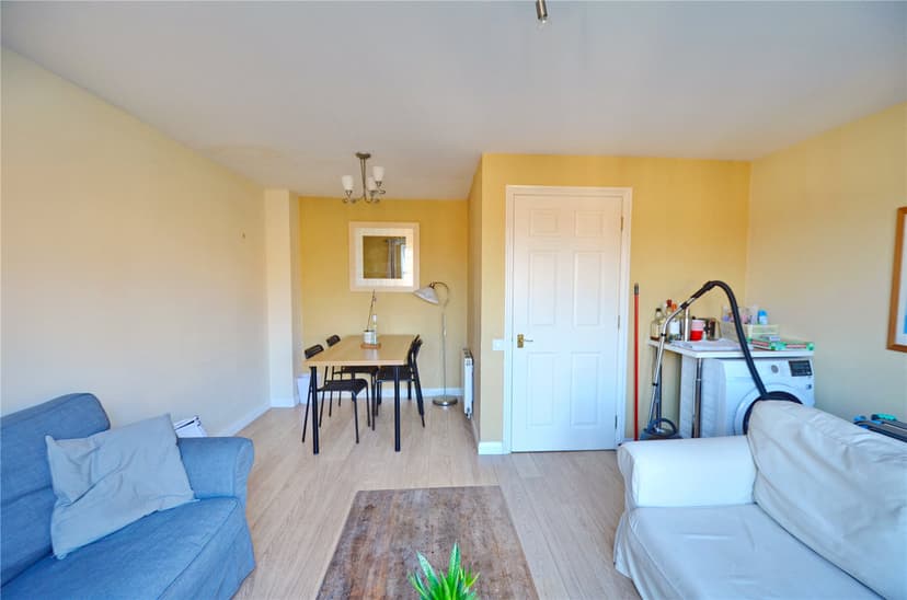 34, Casson Drive - Image 15