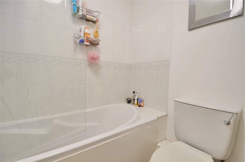 34, Casson Drive - Image 4