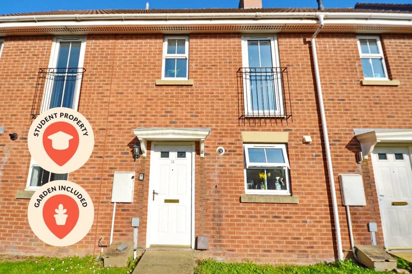 34, Casson Drive - Image 2