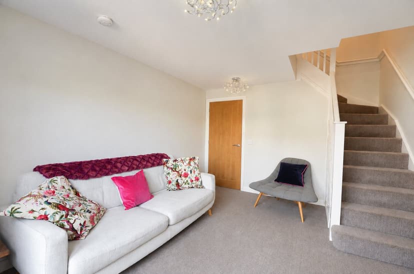 3B, Back Stoke Lane - Image 6