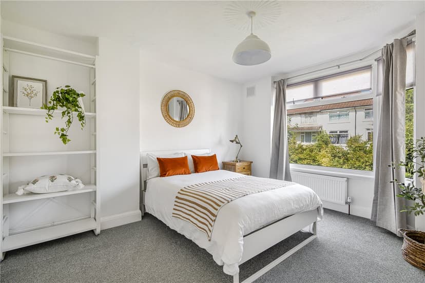 14, Sherwell Road - Image 3