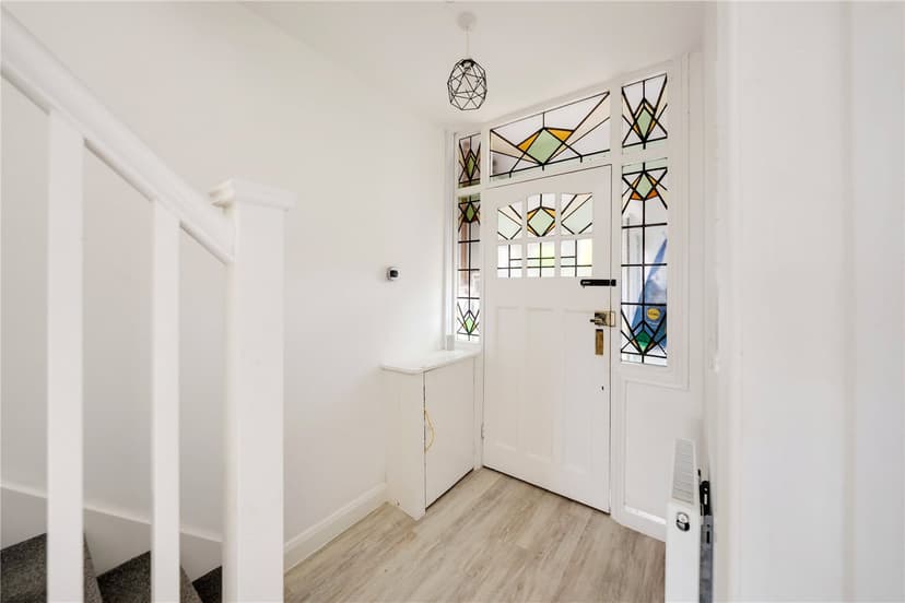 Room 2, Monks Park Avenue - Image 11