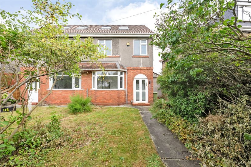 Room 2, Monks Park Avenue - Image 4