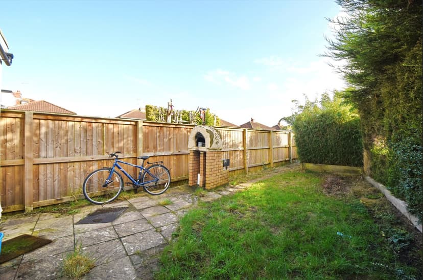 3, Charles Road - Image 3