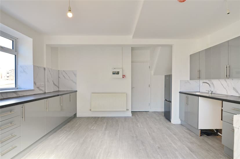 Room 1, Hollywood Road - Image 5