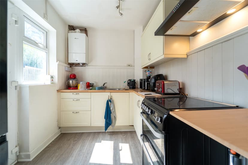 30, Lottie Road - Image 6