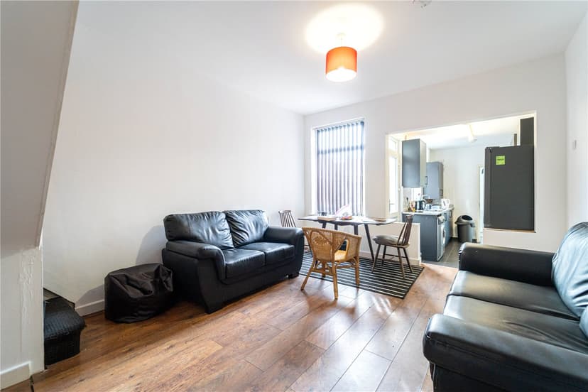 95, Milner Road - Image 17